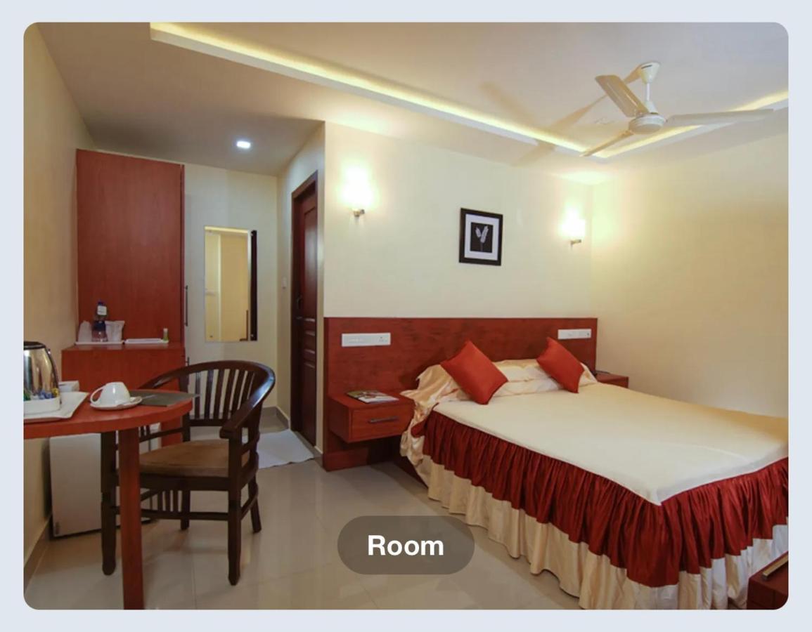 Hotel Sasthapuri Kozhikode Exteriör bild